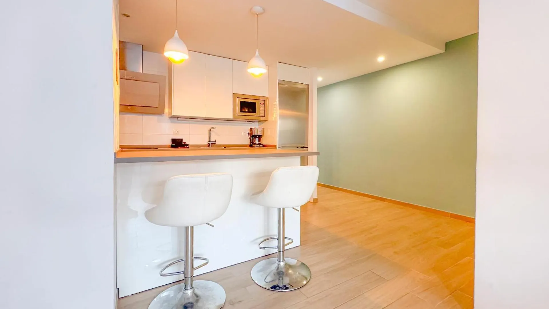 Family Apartment - Malaga Center